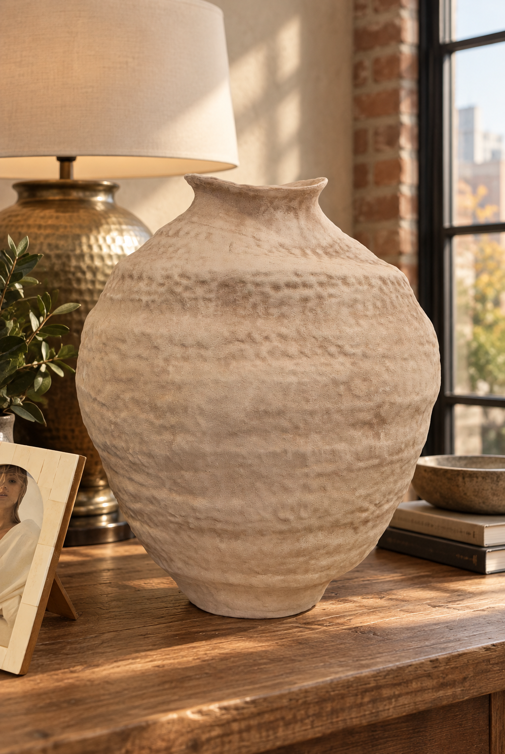Cream Textured Waved Rim Vase - Magpie Style
