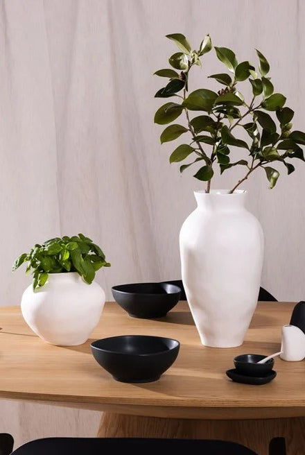 Venus Vase - Small - Magpie Style