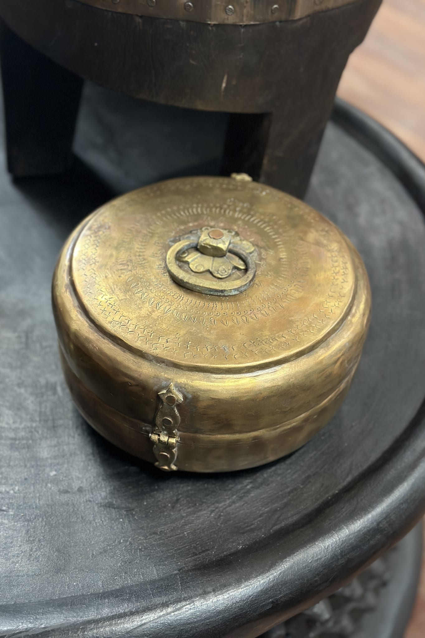Vintage Brass Chapati Box - Lge - Magpie Style