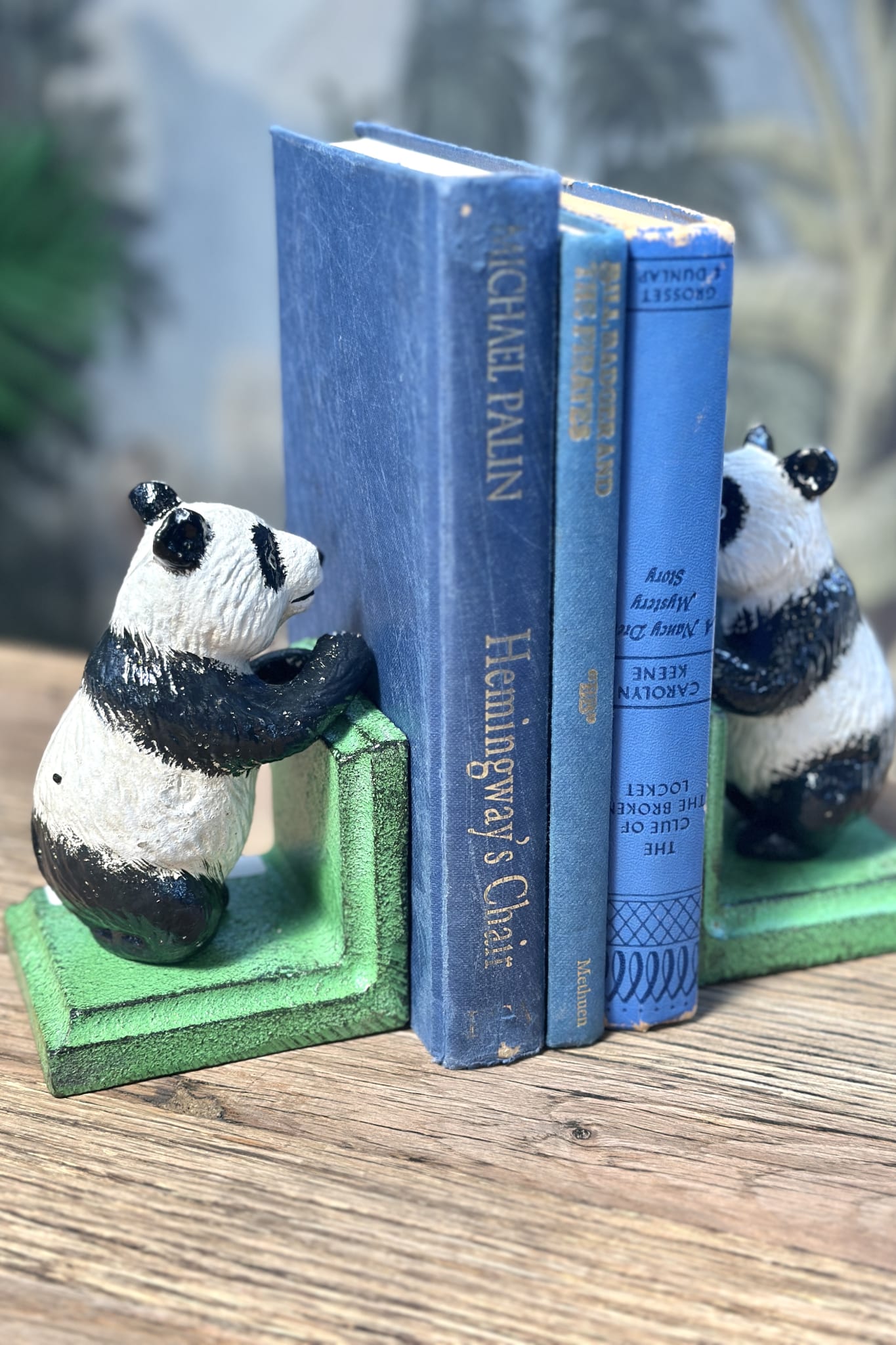 Panda Bookends - Magpie Style