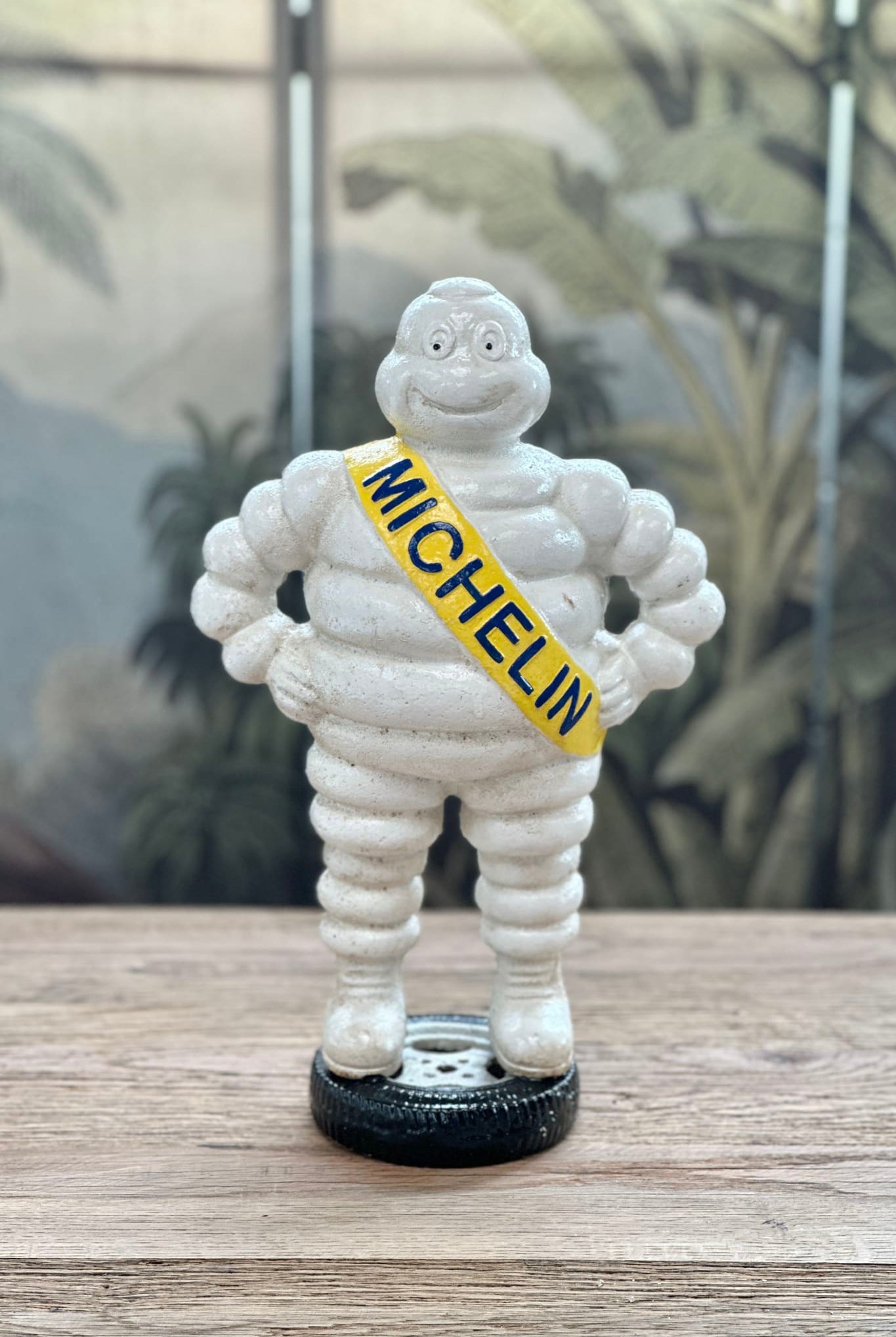 Michelin Man Stand on Tyre - Magpie Style