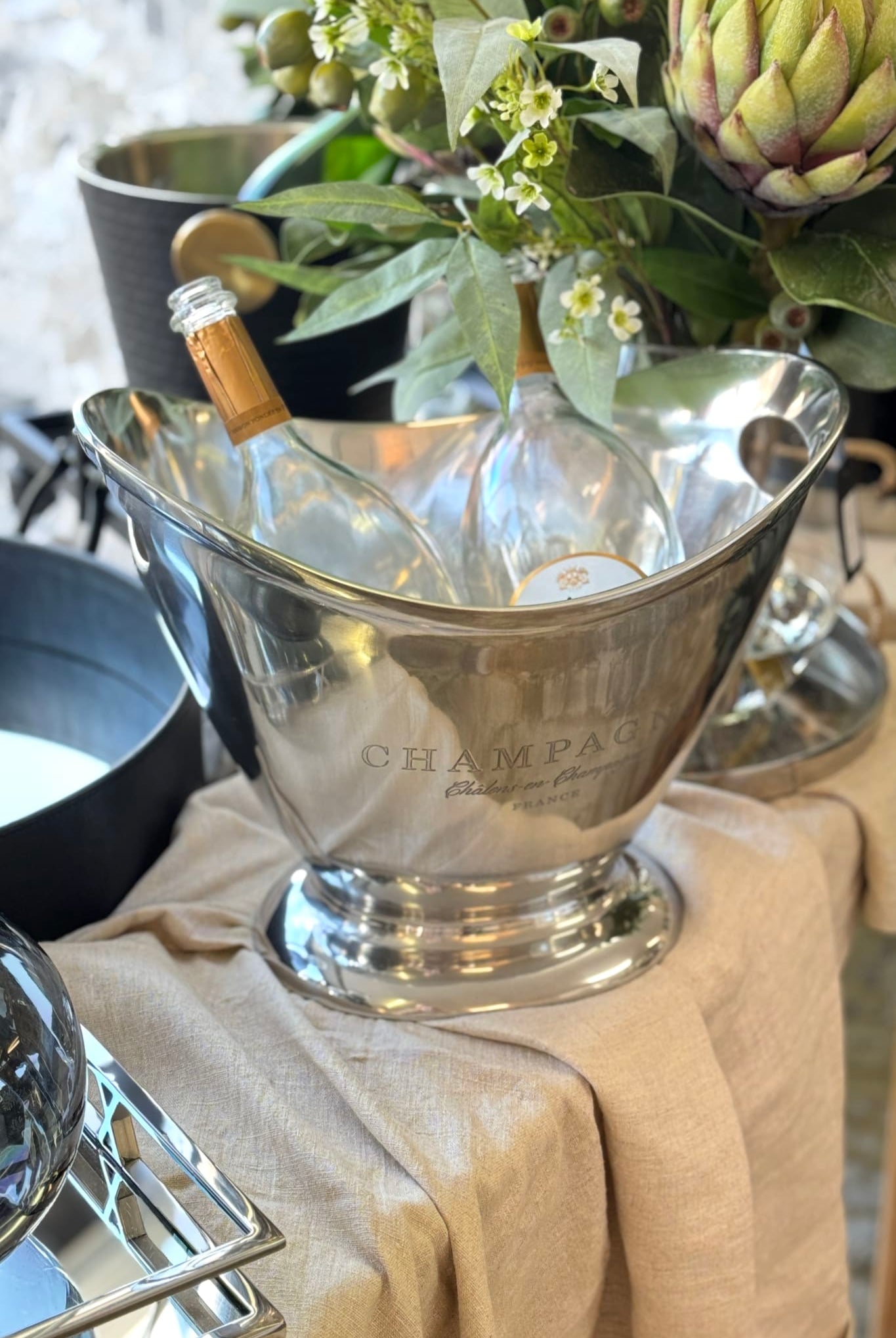 Oval Aluminium Champagne Bucket - Magpie Style