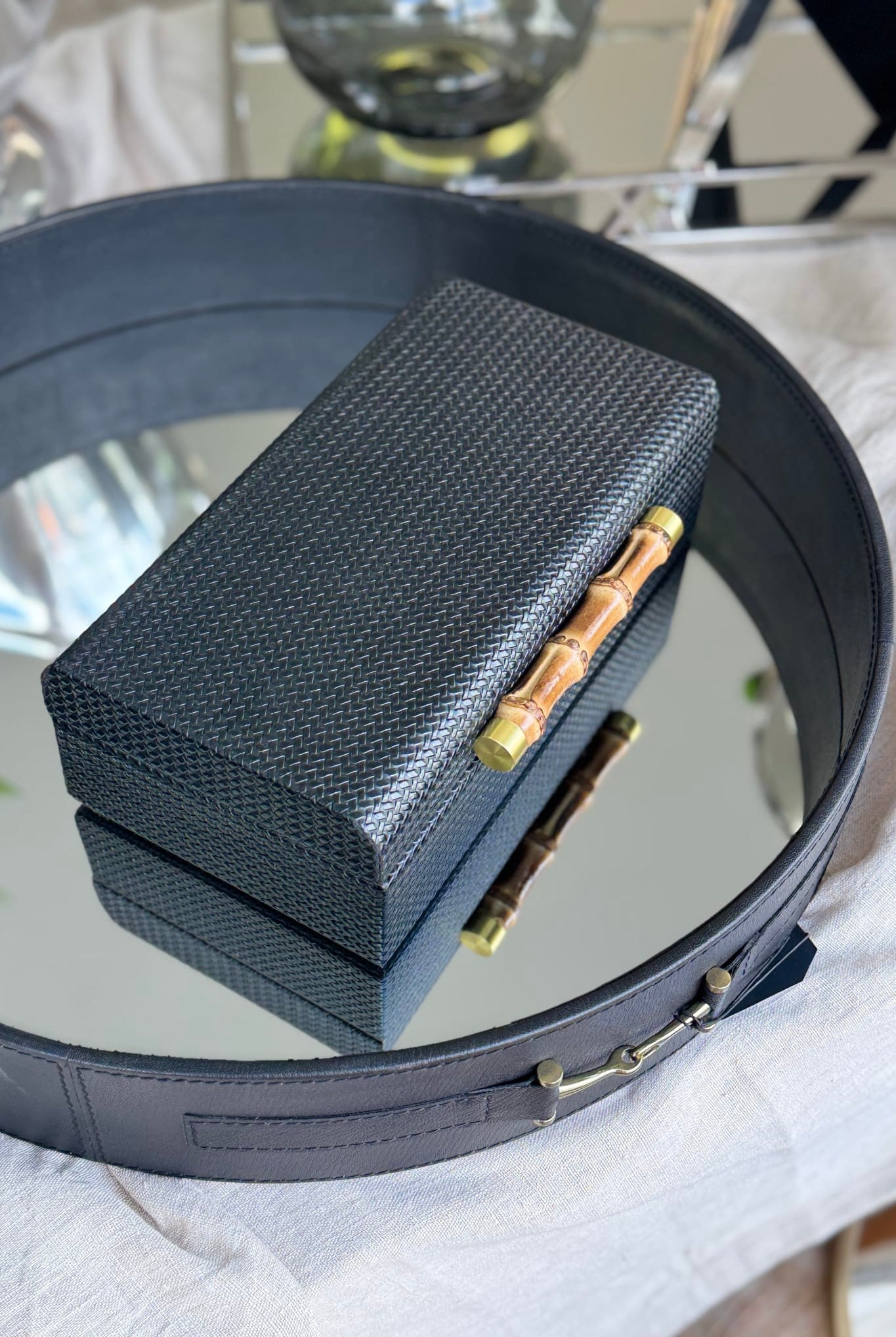 Long Black Box with Bamboo Handle - Magpie Style