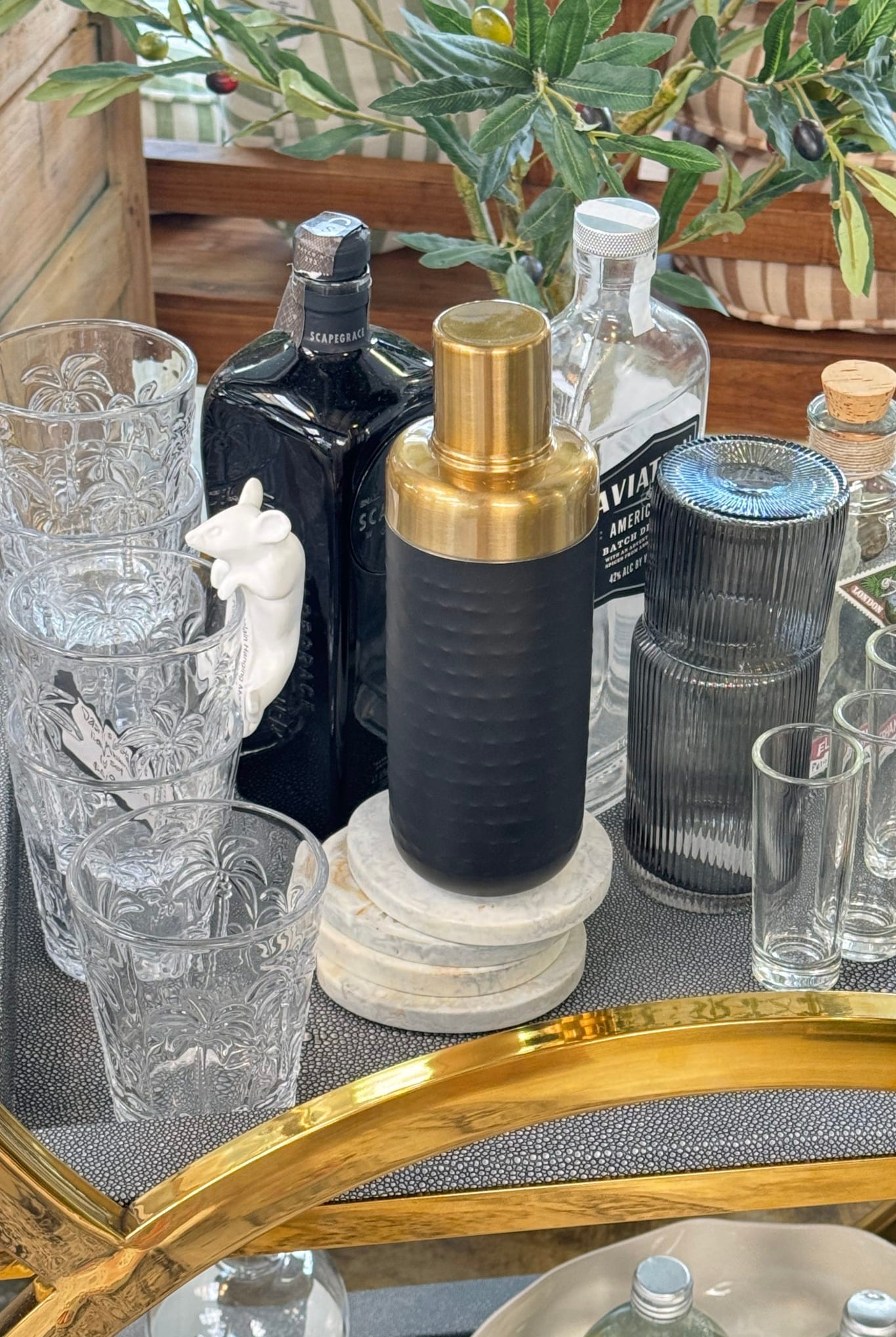 Black Gold Cocktail Shaker - Magpie Style