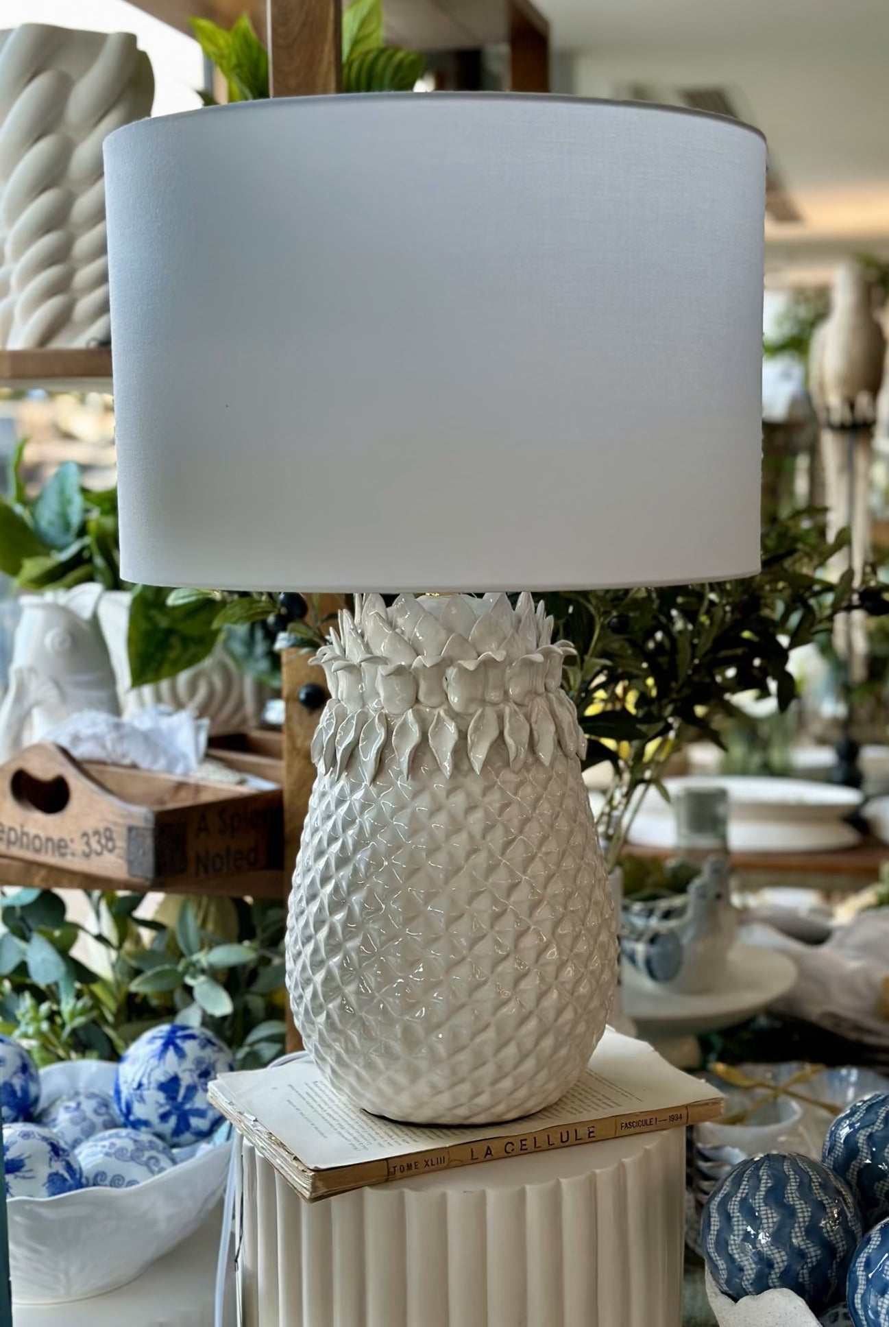 White Pineapple Lamp - Magpie Style