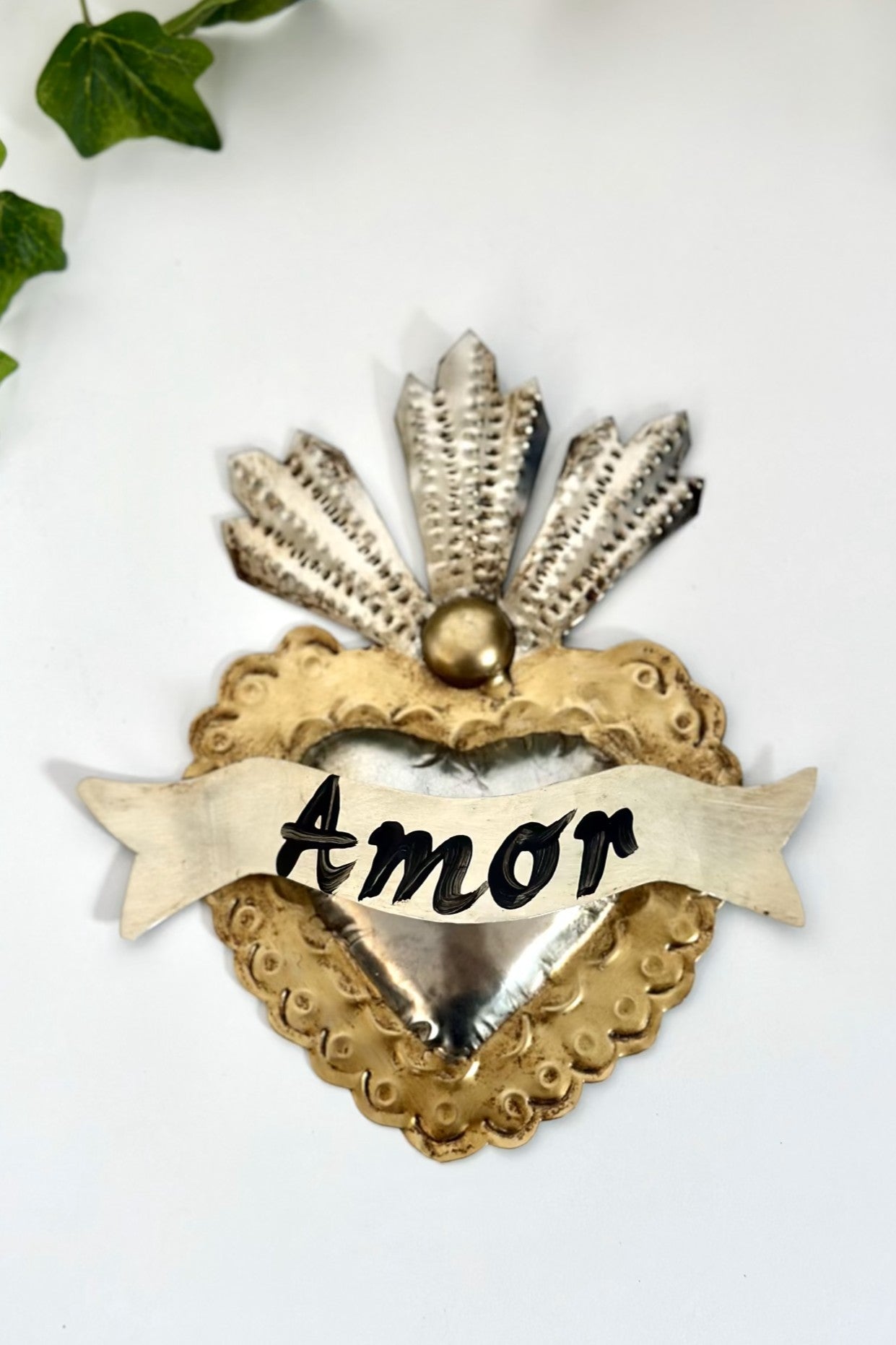 Metalic Heart - Magpie Style