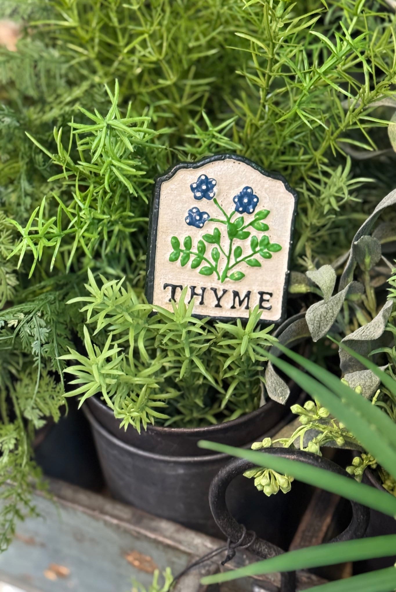Thyme Herb Sign - Magpie Style
