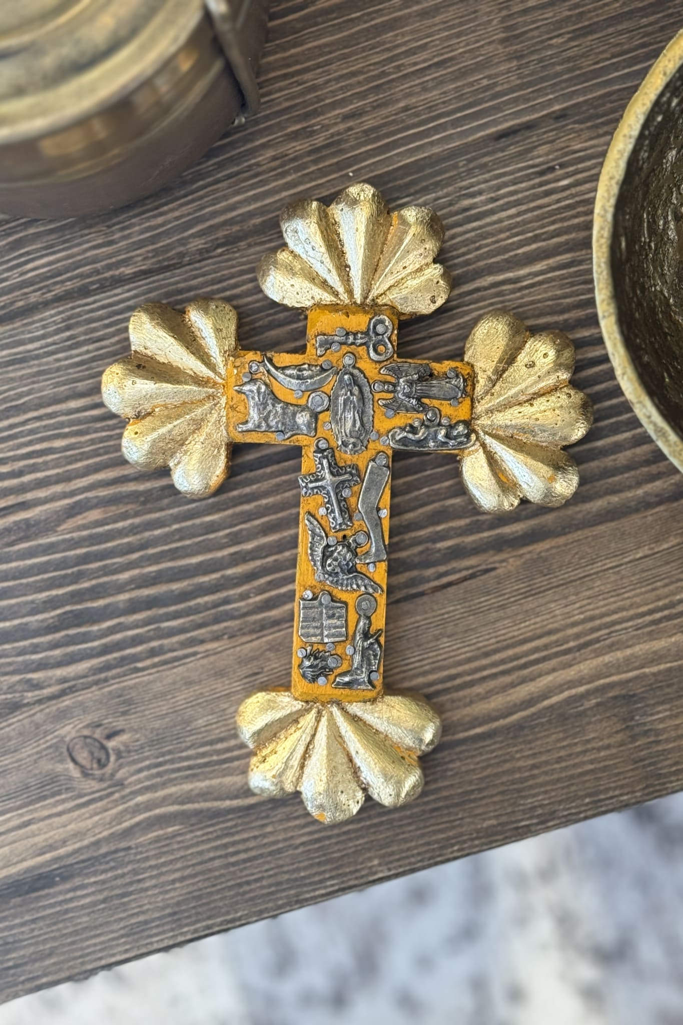 Craved Cross with Milagros - Magpie Style