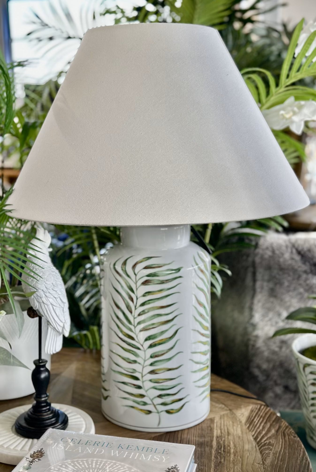 Palm Leaf Crackled Lamp - Magpie Style