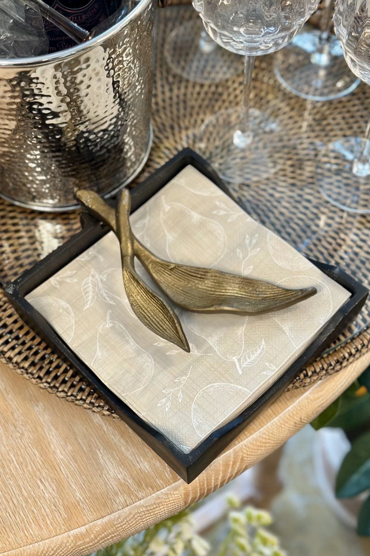 Feuille Leaf Napkin Holder - Magpie Style