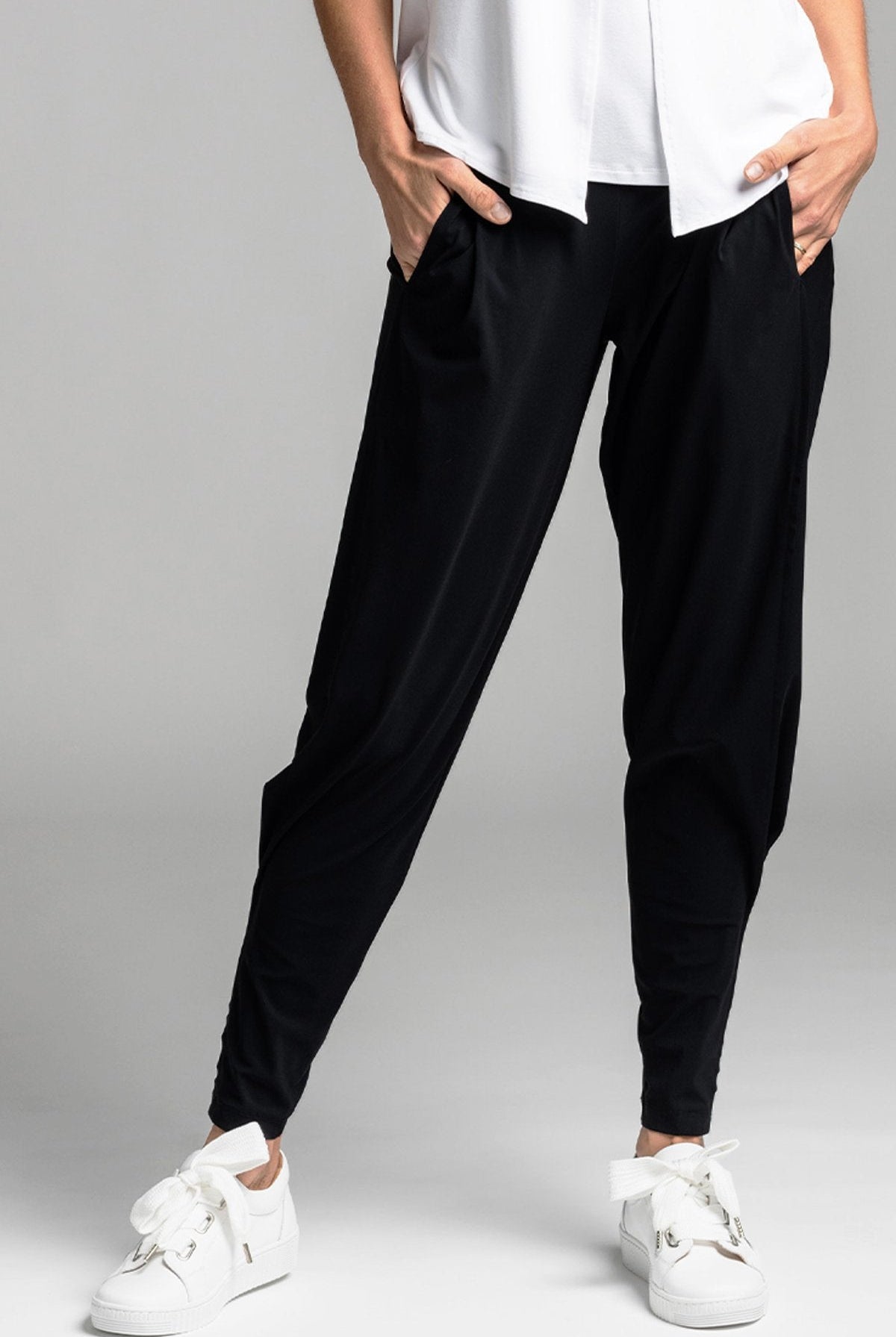 PAULA RYAN ESSENTIALS Ankle Pleat Basque Pant - Microjersey