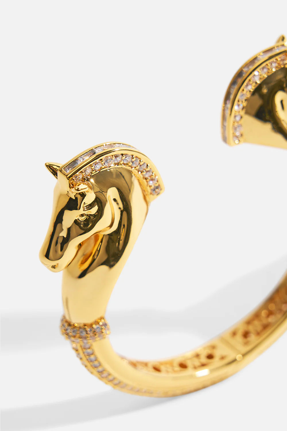 CAMILLA Savage Beauty Horse Bangle - Magpie Style