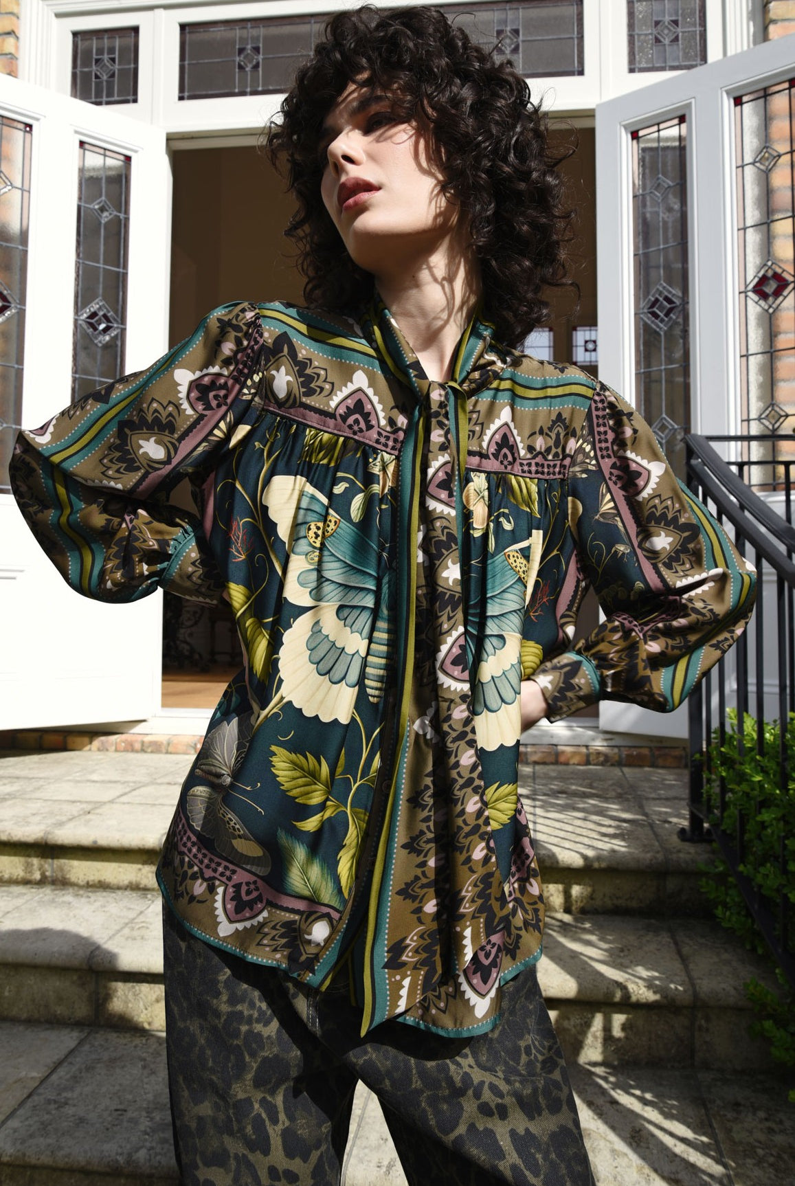 CURATE Duly Knotted Shirt - Moth - Magpie Style