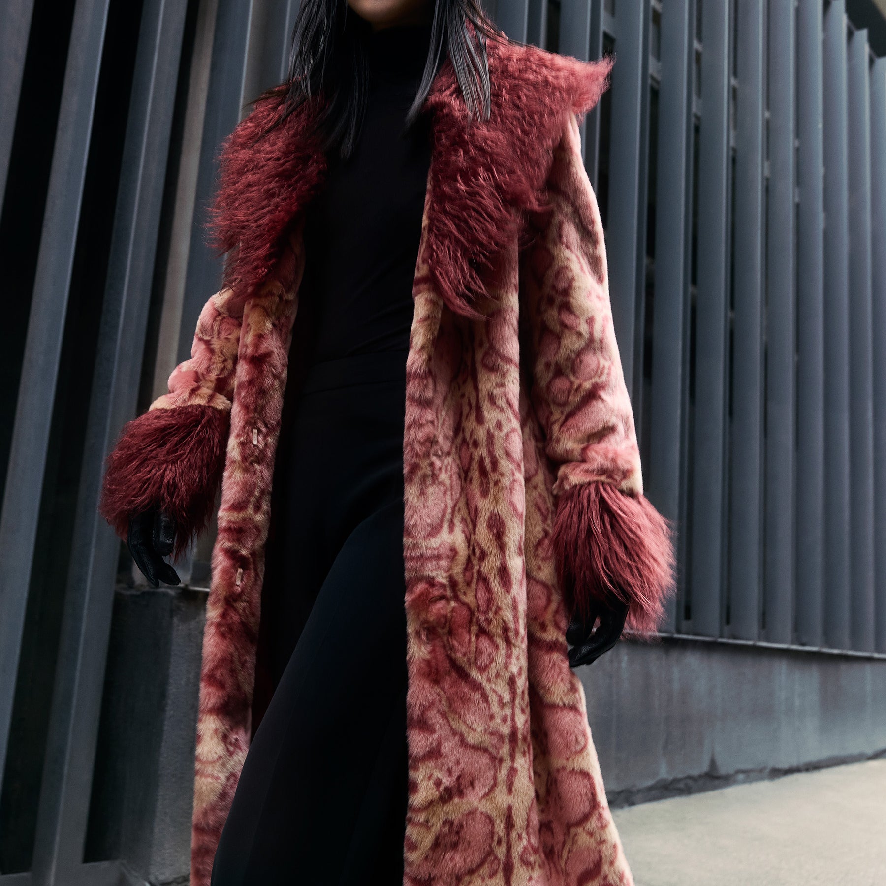 UNREAL FUR Cuvee Rose Coat - Rouge - Magpie Style