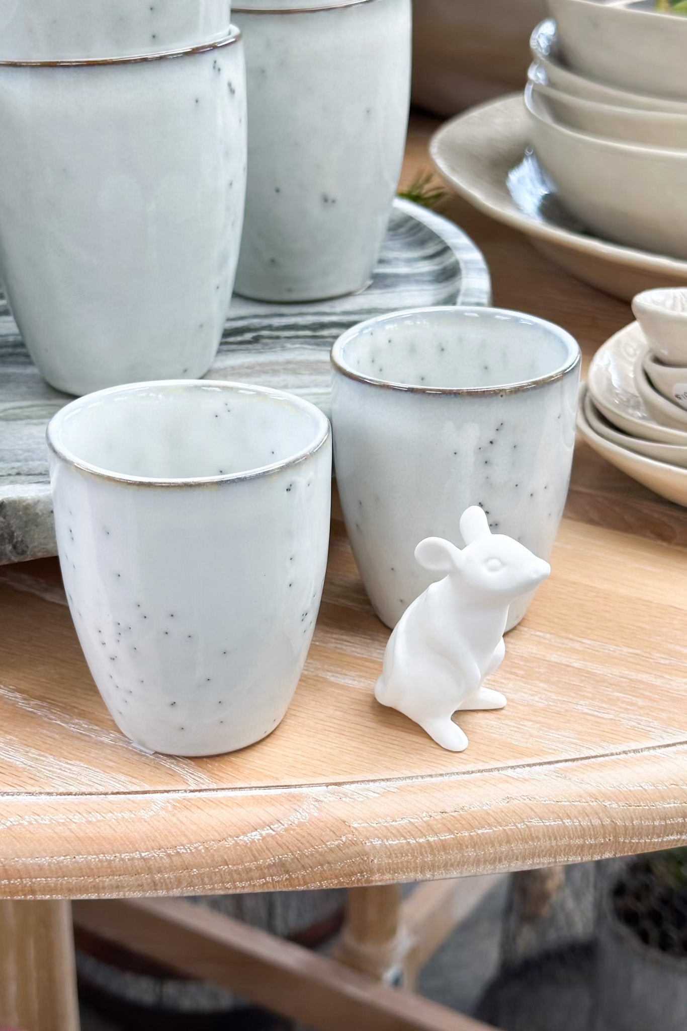 Porcelain Standing Mouse - Magpie Style