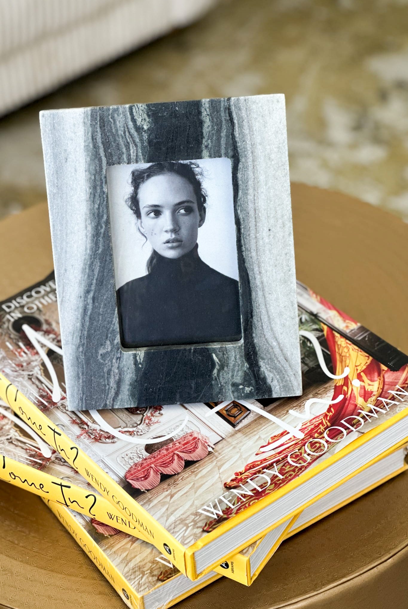 Black and Grey Marble Photo Frame (6x4) - Magpie Style