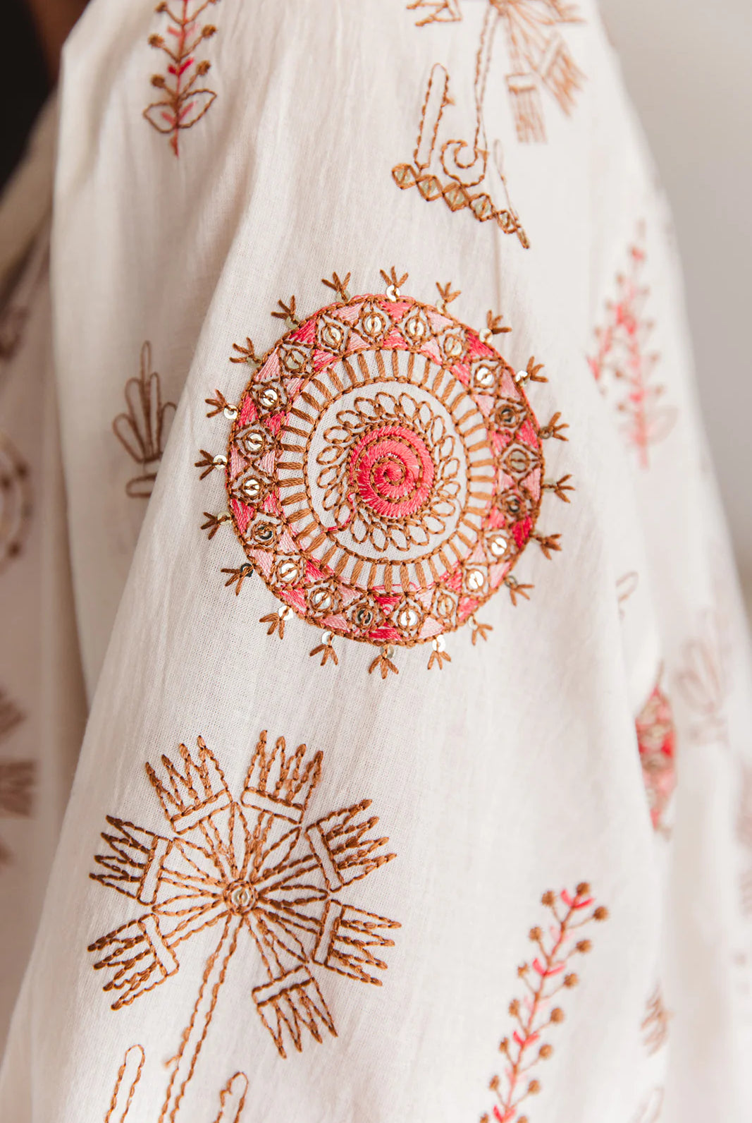 I AM PYLGRYM Santorini Top - Temple - Magpie Style