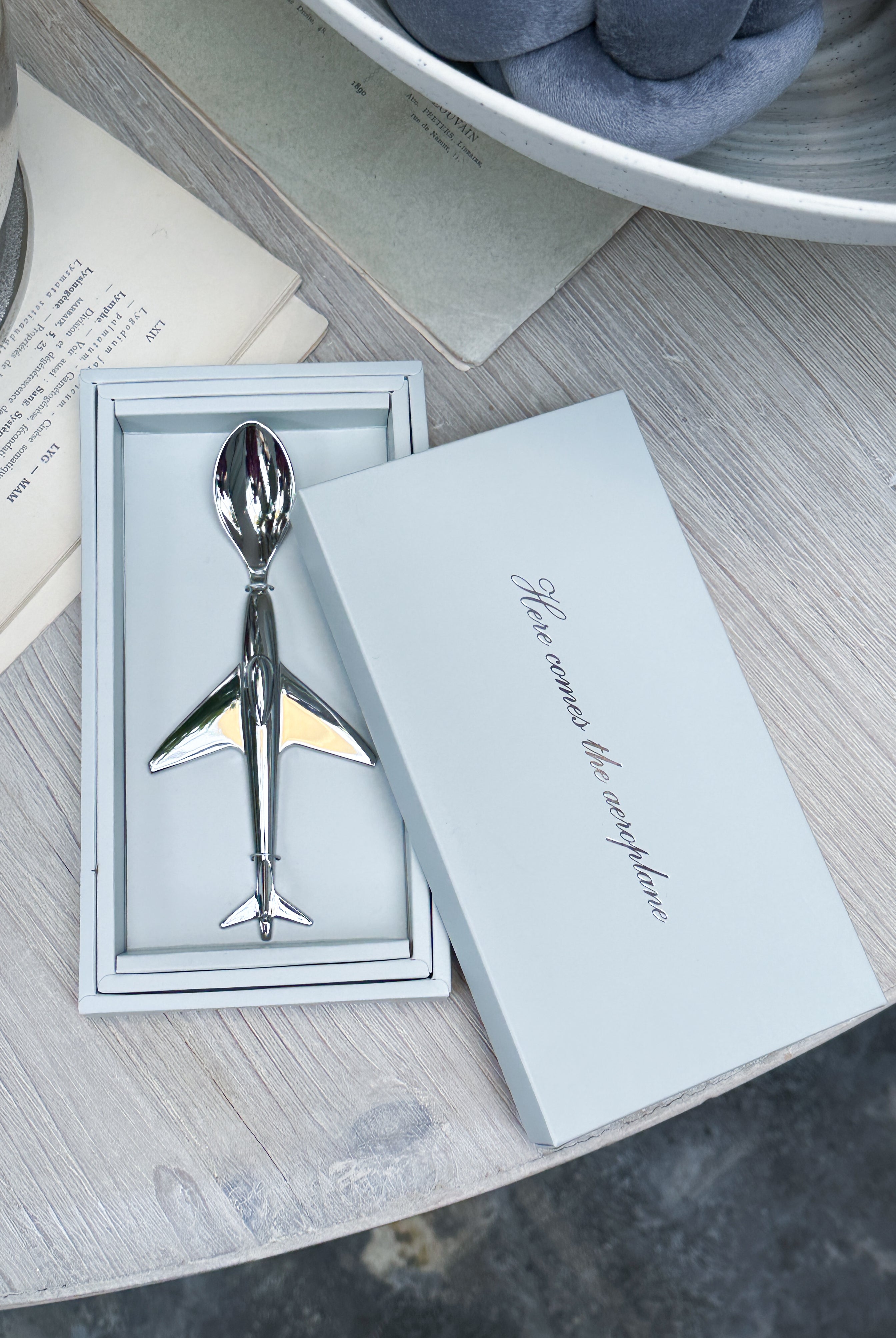 Here Comes The Airplane Spoon - Magpie Style