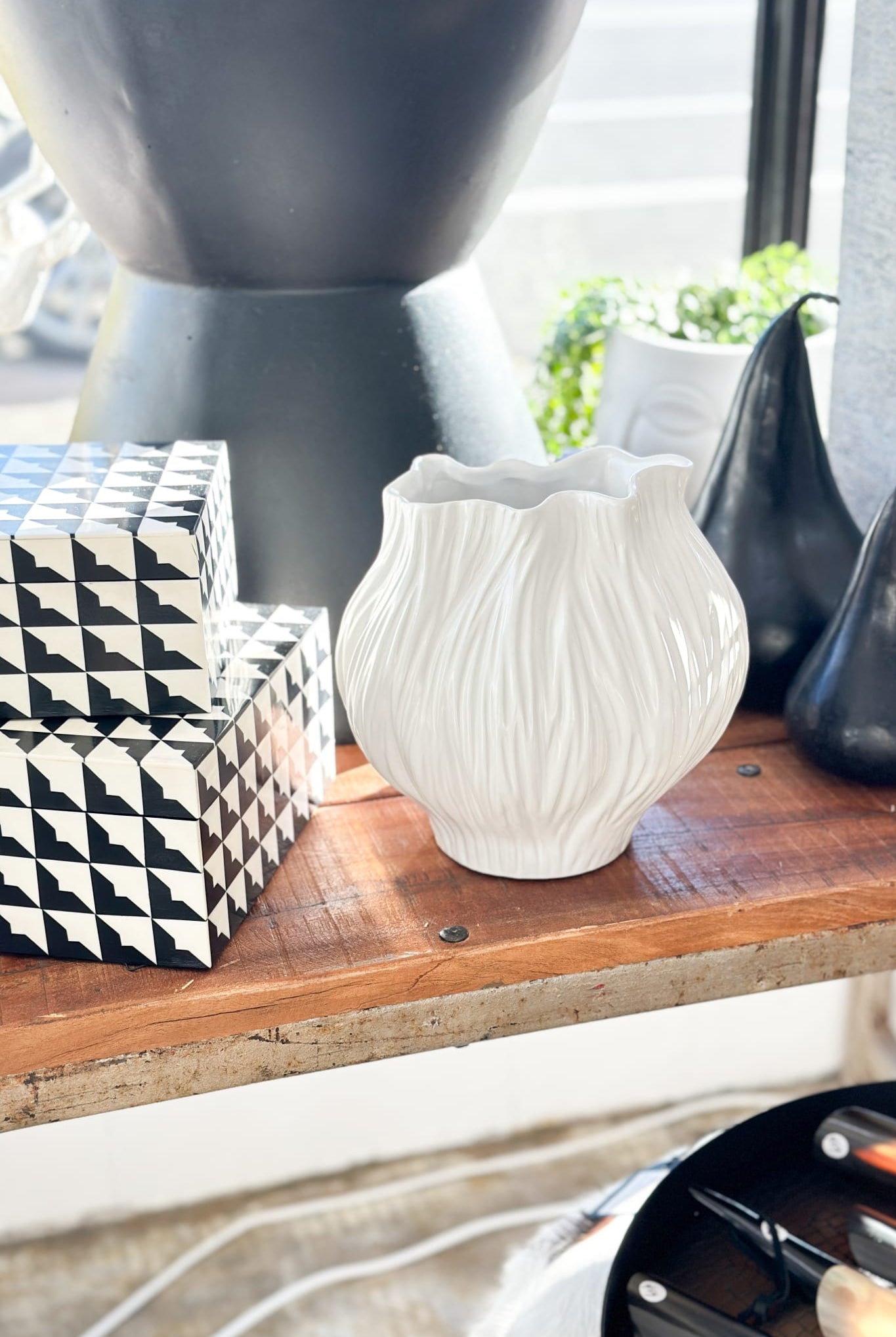 Florus Wide Stone Organic Shaped Vase - Magpie Style