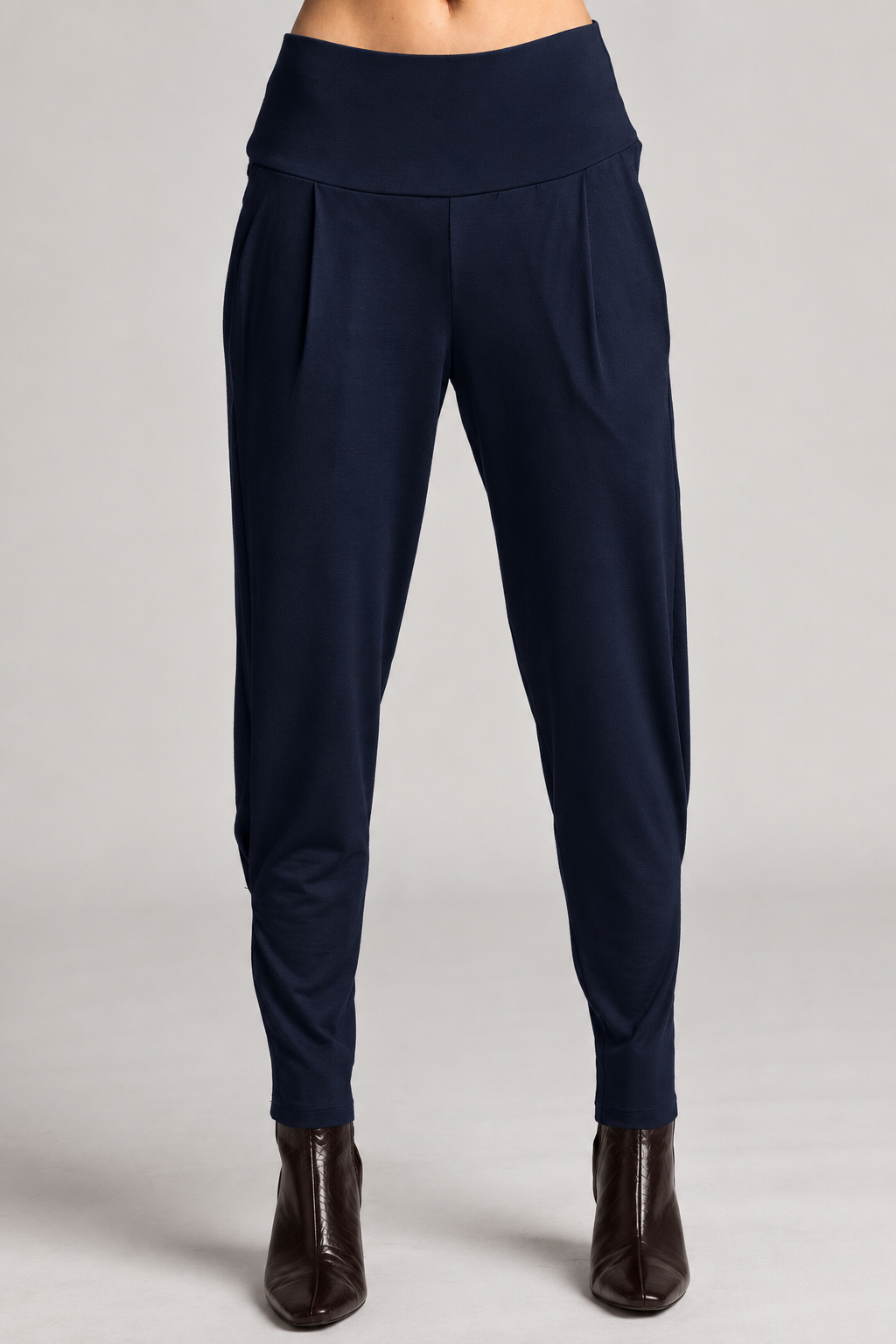 PAULA RYAN ESSENTIALS Ankle Pleat Merino Basque Pant - Navy - Magpie Style