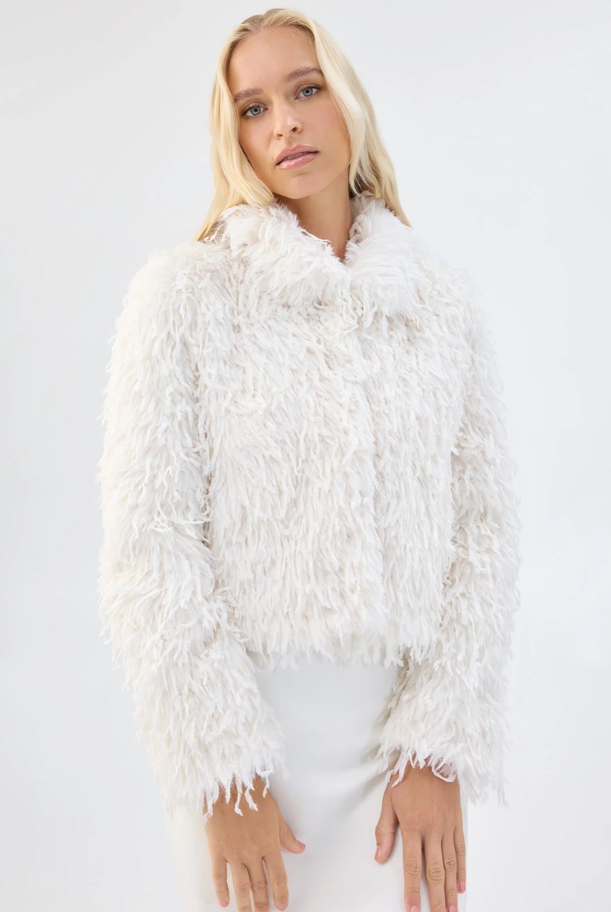 UNREAL FUR - Swan Lake Jacket - Magpie Style