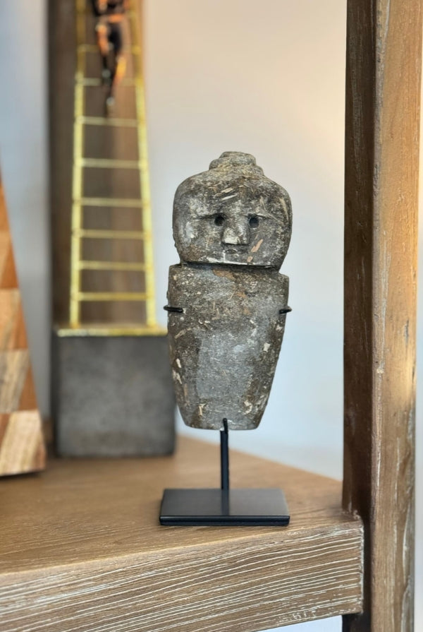 Small Stone Sumba Head - Magpie Style