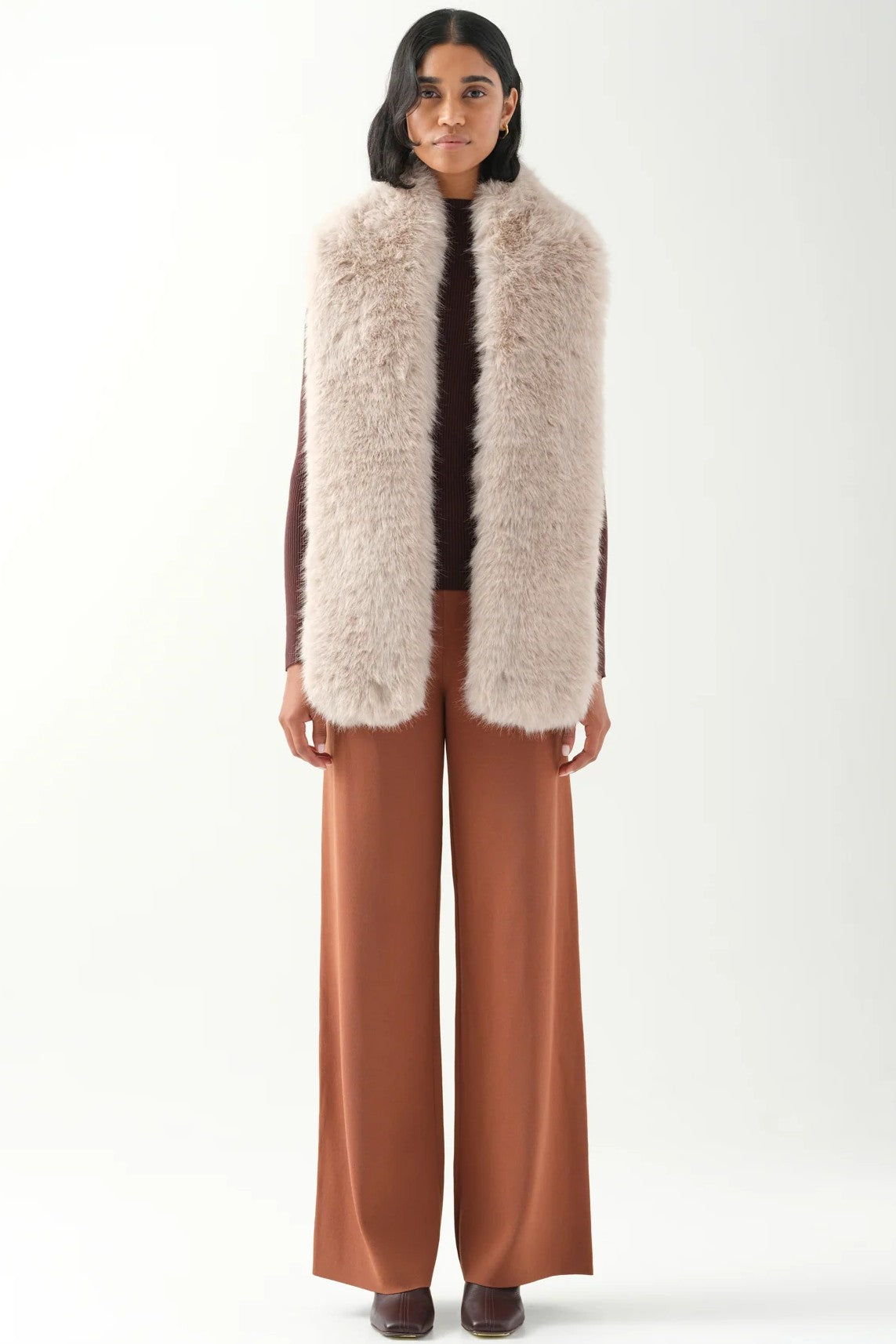 UNREAL FUR West End Scarf - Almond - Magpie Style