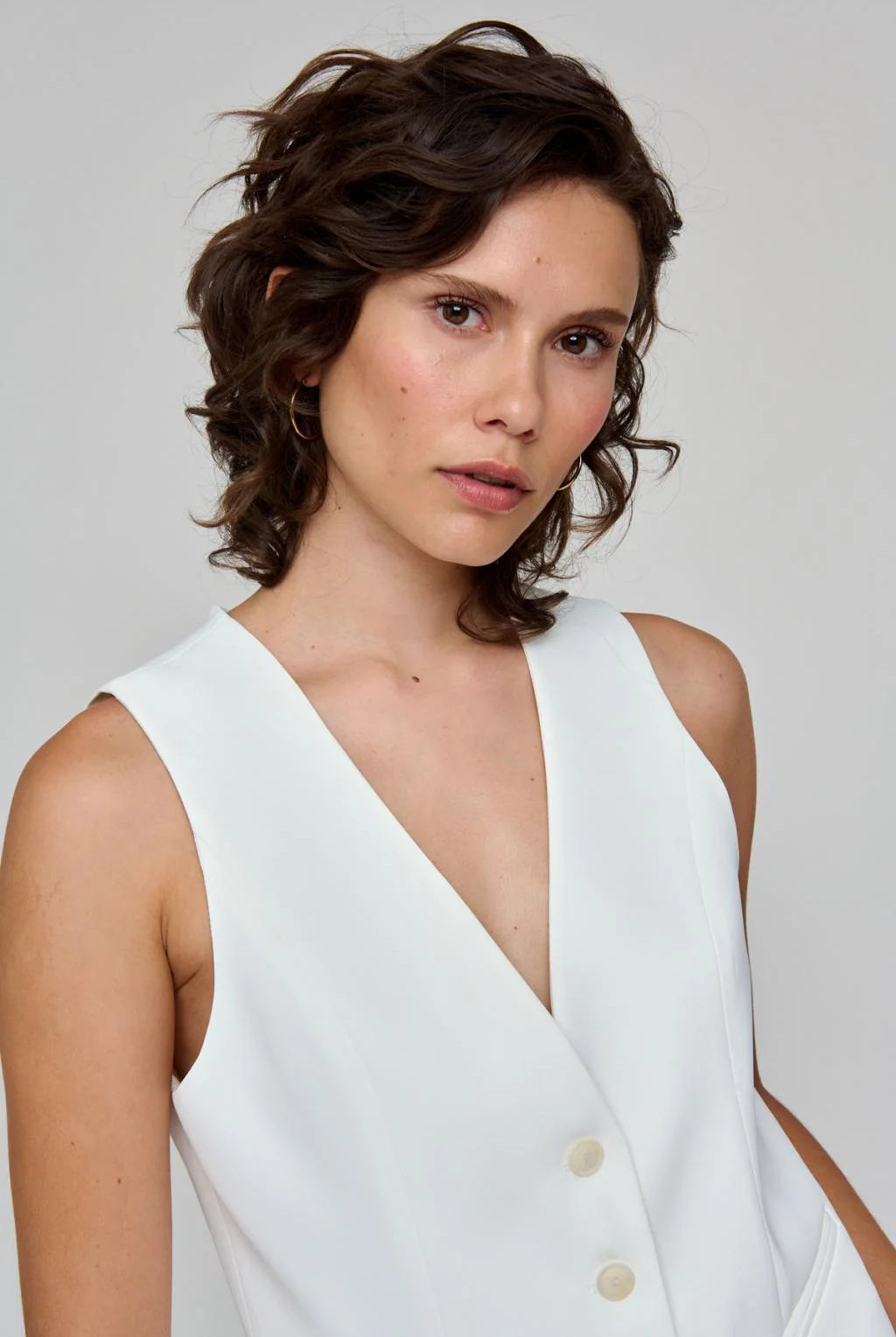 Bariloche - Gastor Waist Coat Off White - Magpie Style