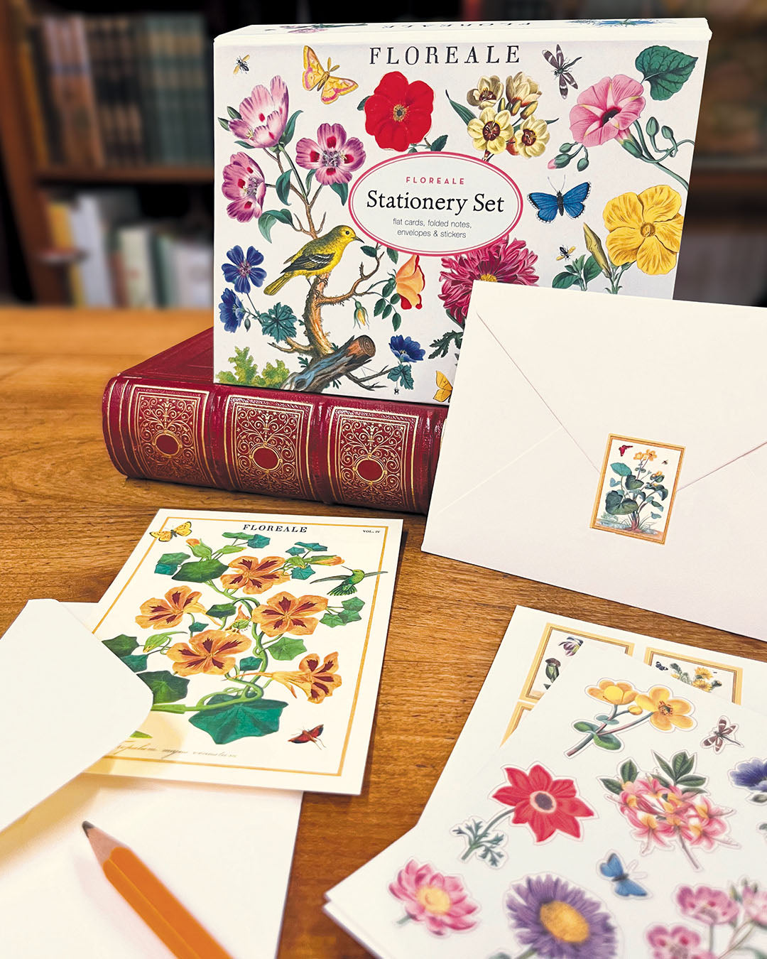 Floreale Stationery Set - gallery view 5