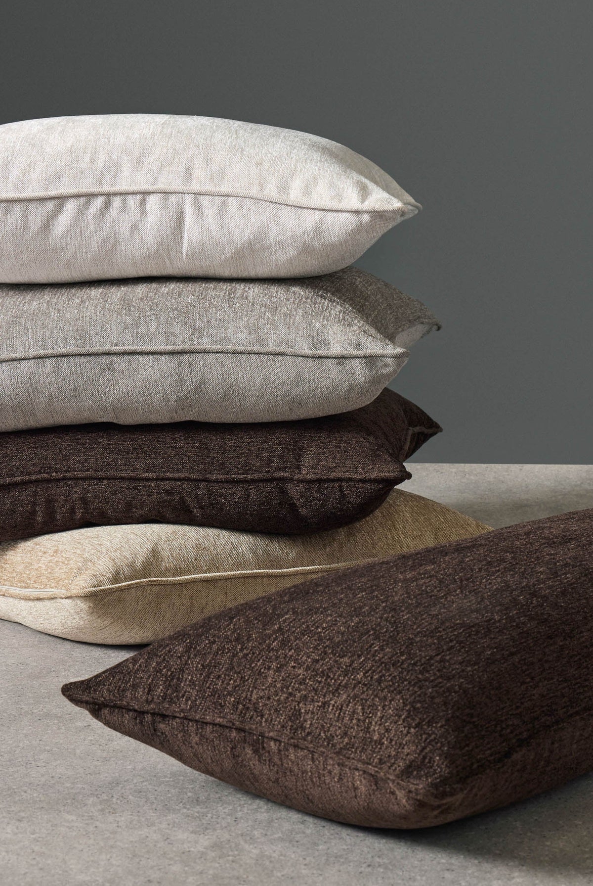 Valencia Cushion - Gold - 4