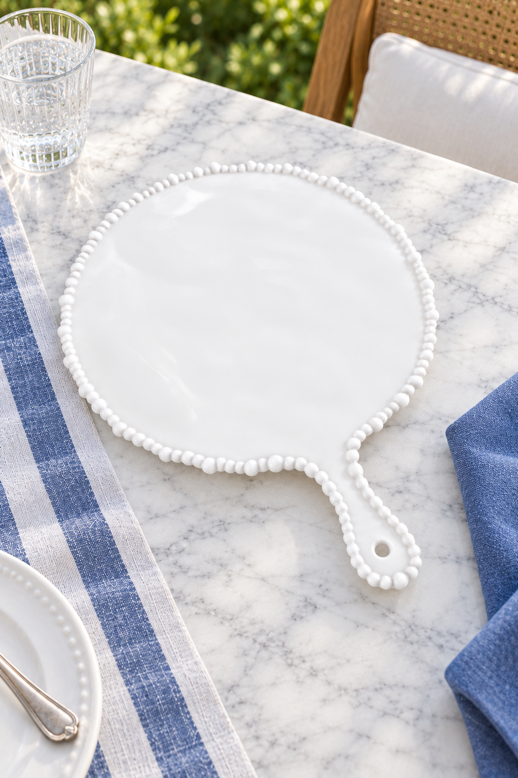 White Round Platter with Handle - Pearl Melamine