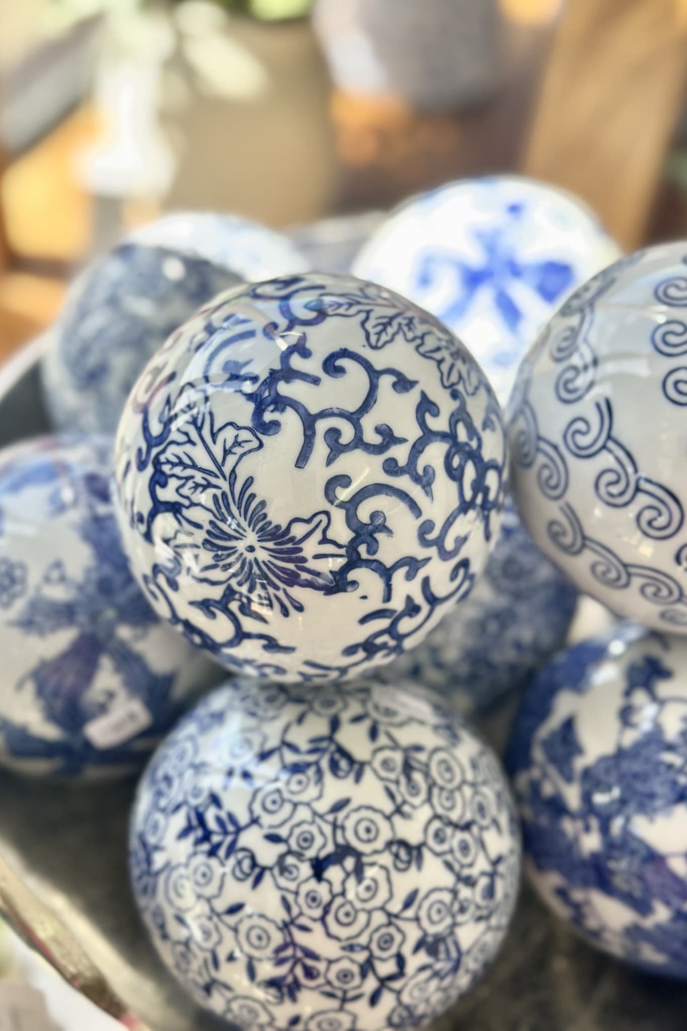 Ceramic Ball Blue/ White 10cm - Floral Scrolls - Magpie Style