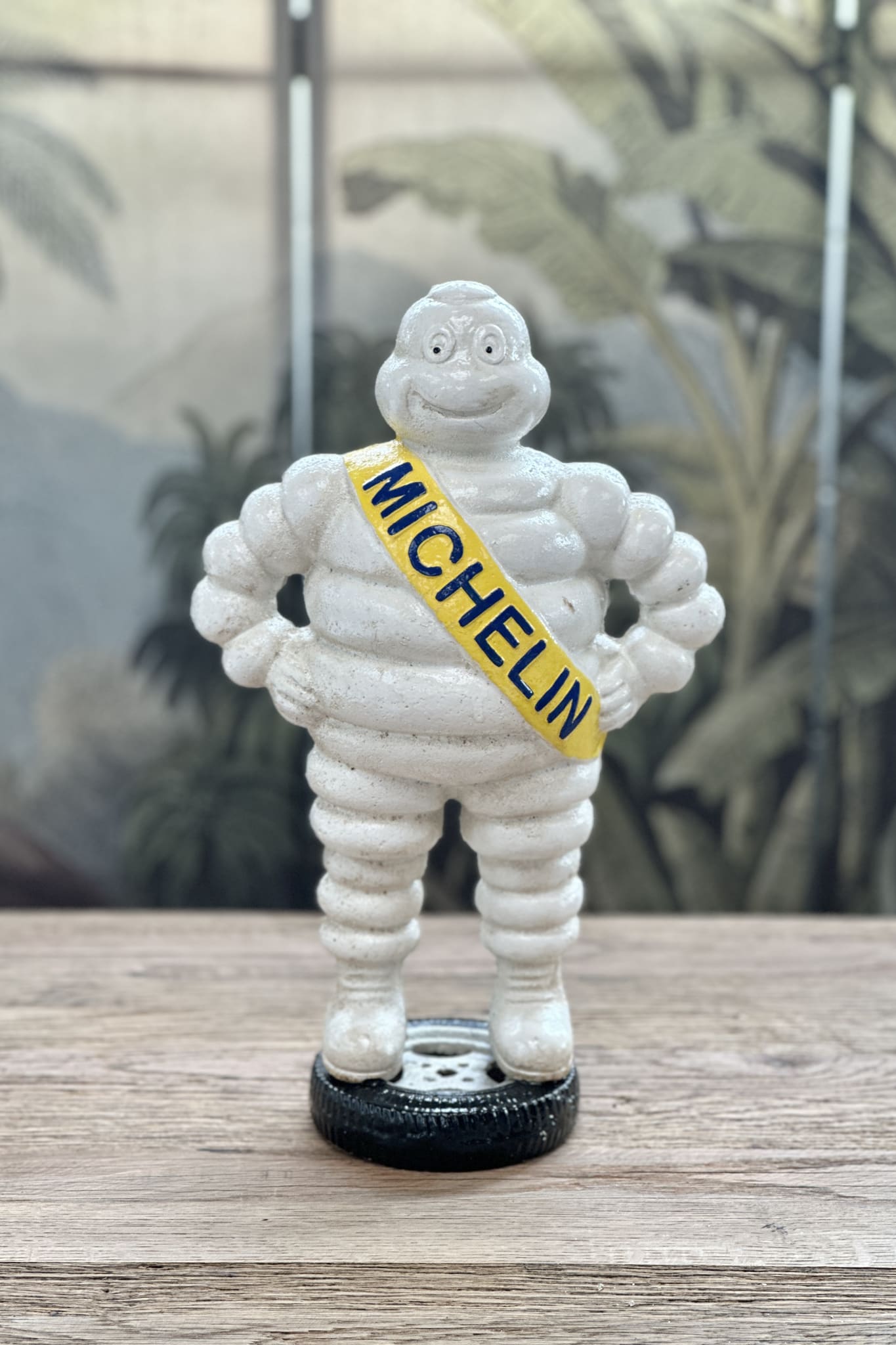Michelin Man Stand on Tyre - Magpie Style