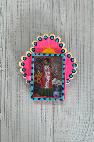 Nicho Mexican Calender with Frida