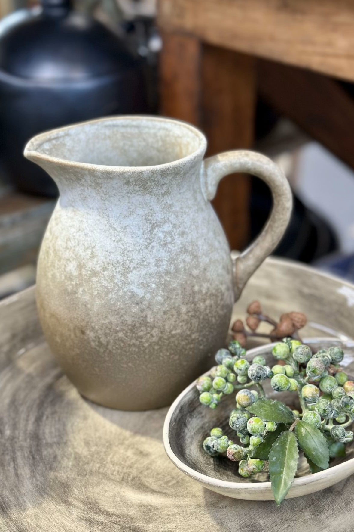 Dusk 1.5L Stoneware Jug - Magpie Style