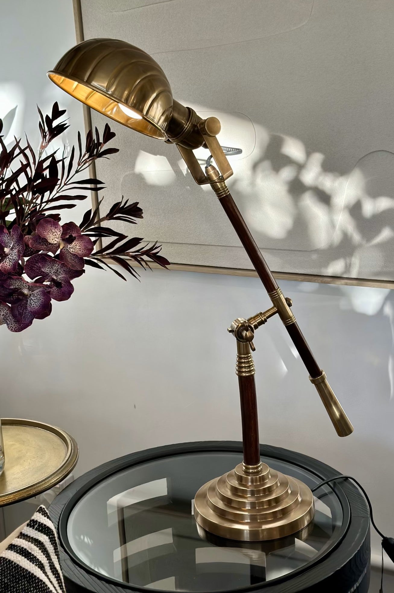 Brass Antique Wood Clam Lamp - Magpie Style