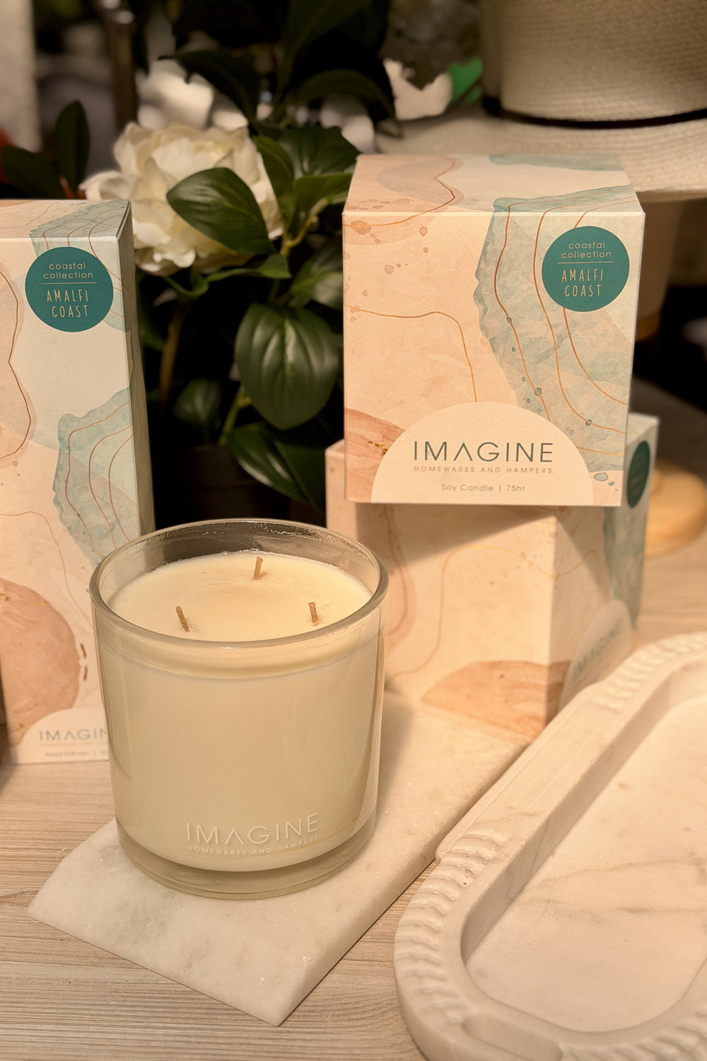 Amalfi Coast Soy Wax Candle 665g - White