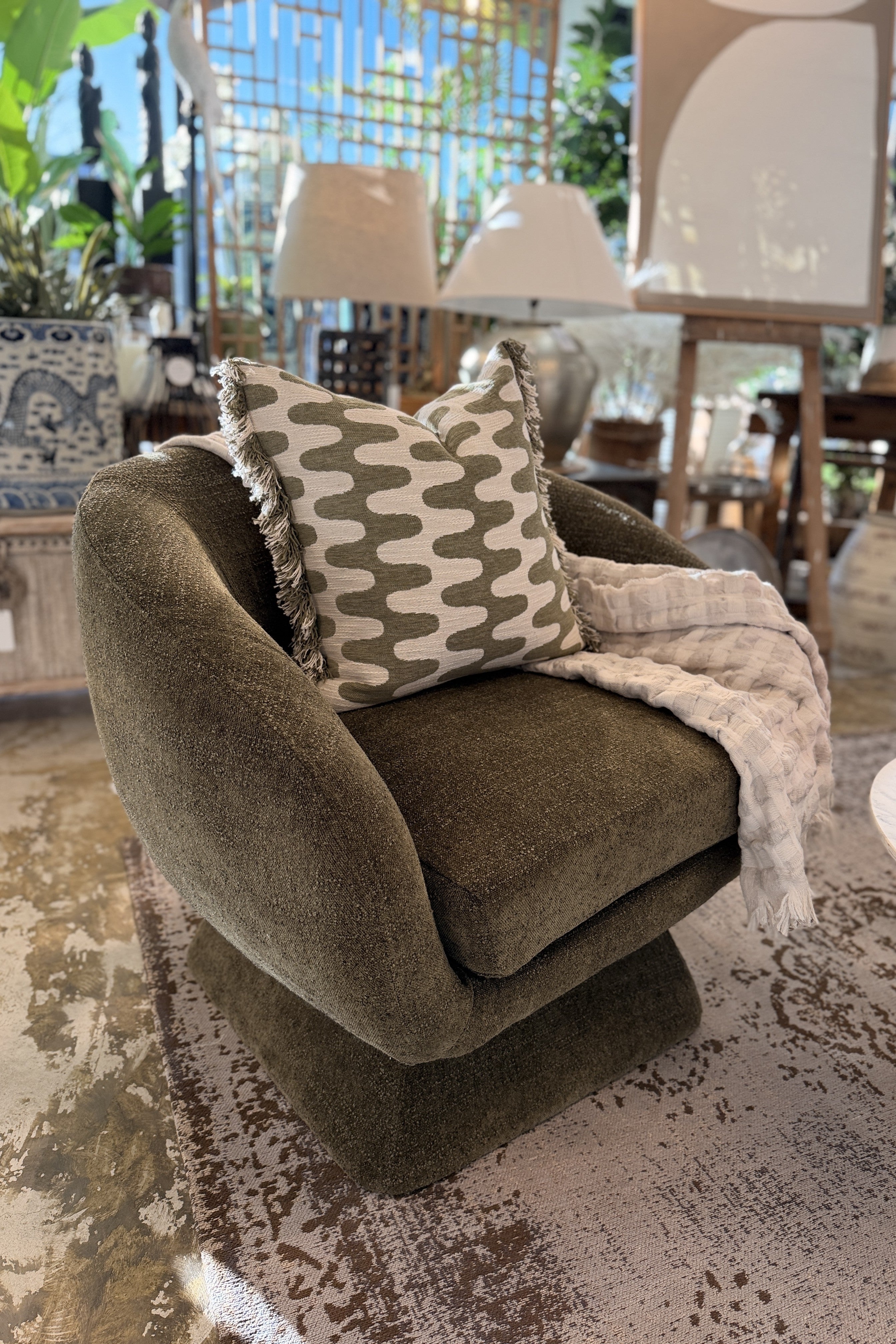 Arlo Swivel Lounge Chair - Magpie Style