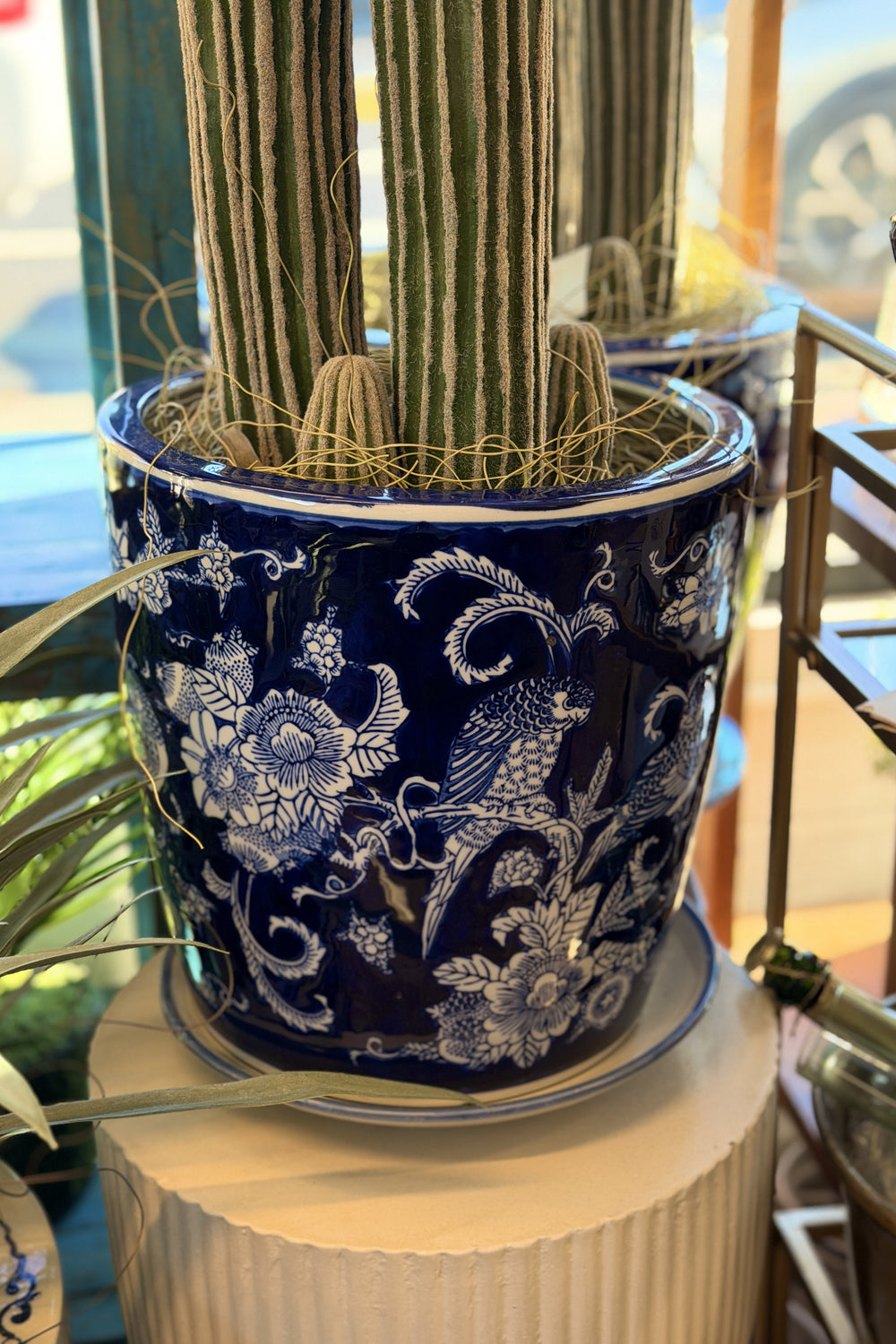 Midnight Bird Garden Pot - Medium