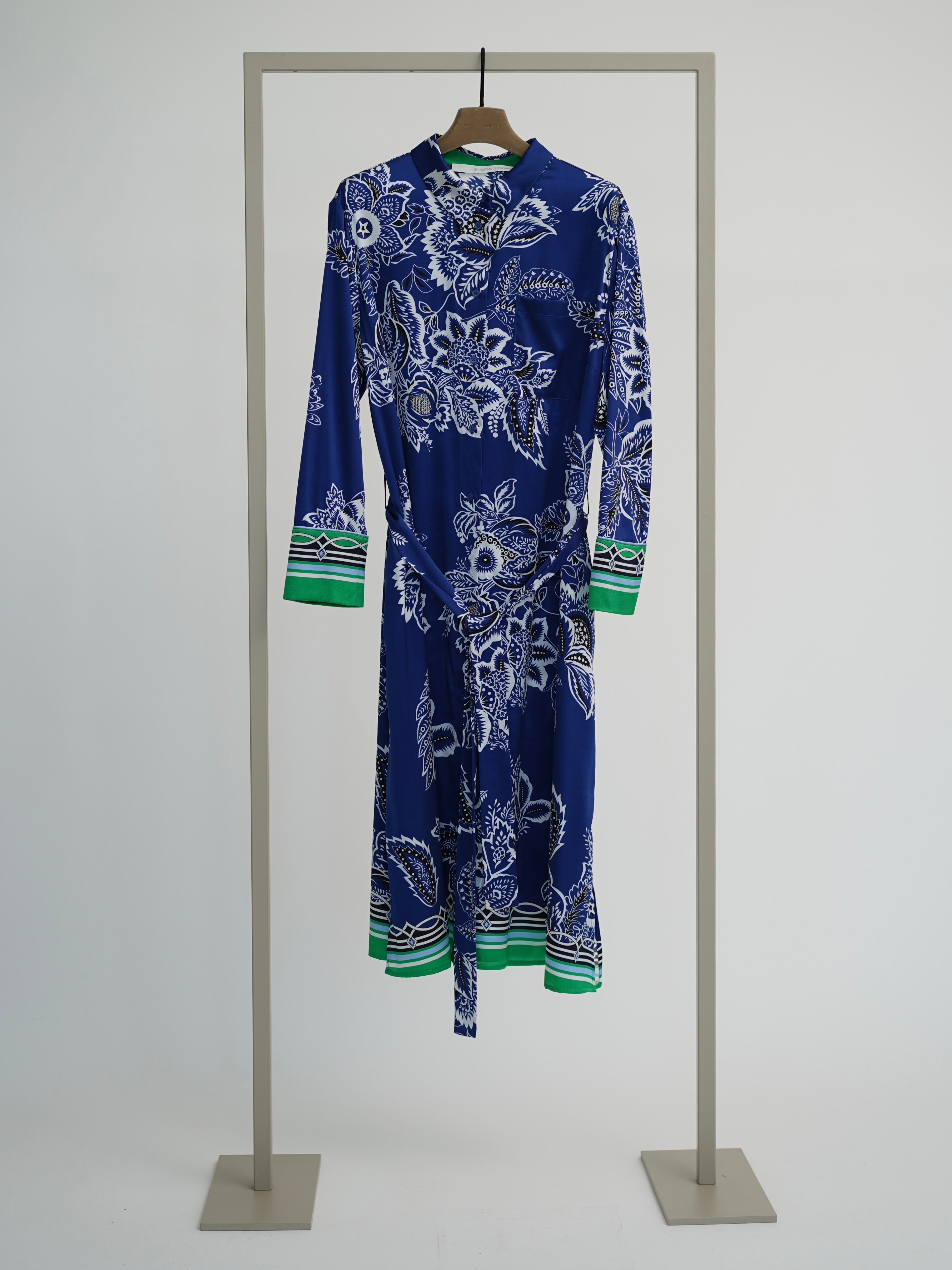 HERZEN'S ANGELEGENHEIT Blouse - Captain Superwhite Farn - Magpie Style