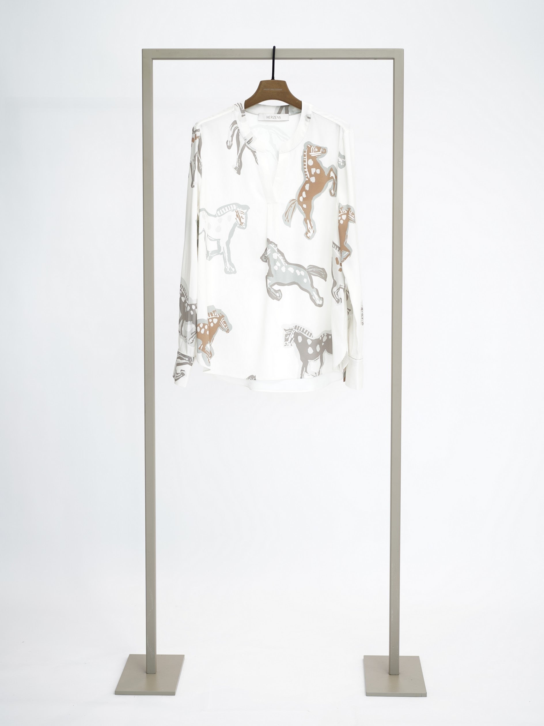 HERZENS Blouse - Starlight Multi - front view