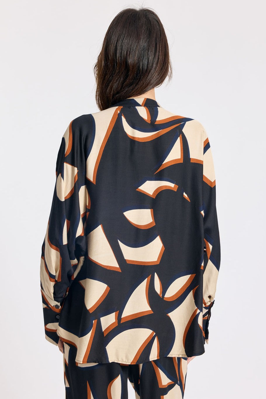 LAUREN VIDAL Enzo Graphic Loose Shirt - Magpie Style