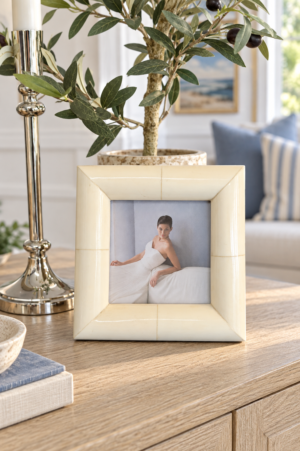 Atelier Rolled Edge Frame 5x5