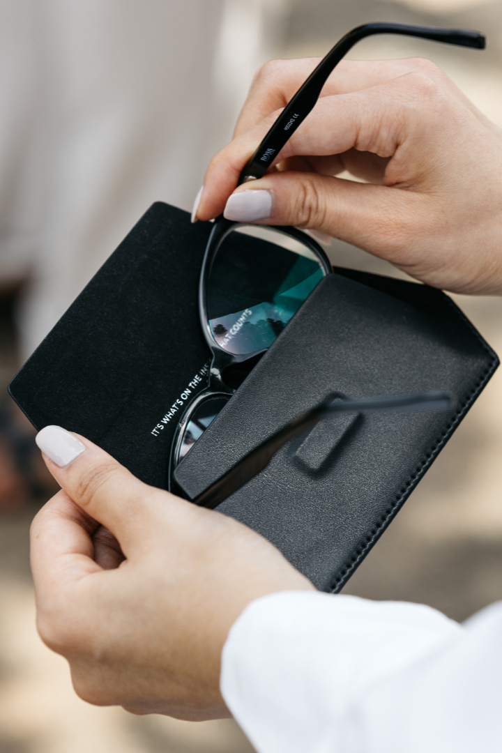 Fox and Leo glasses case - Black - Paula Ryan