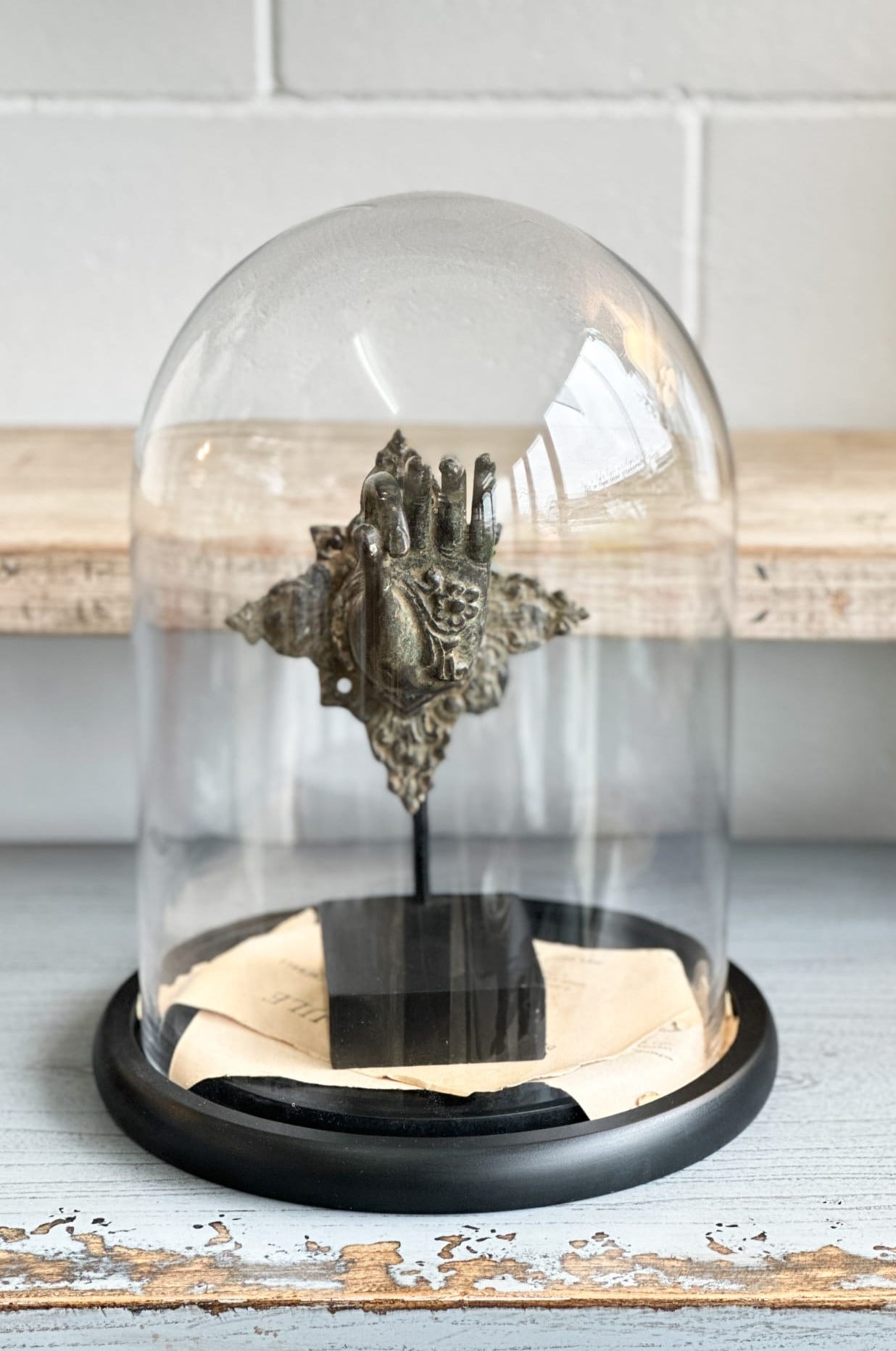 Medium Dome with Black Base - Magpie Style