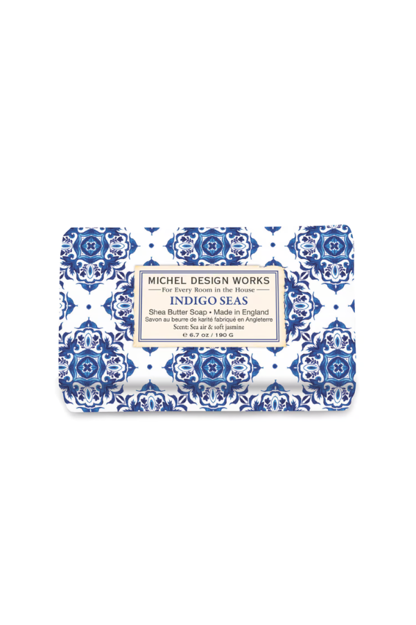 MICHEL DESIGN WORKS Indigo Seas Medium Soap Bar