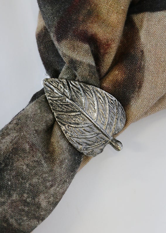 Leaf Napkin Ring in Antique Silver Finish