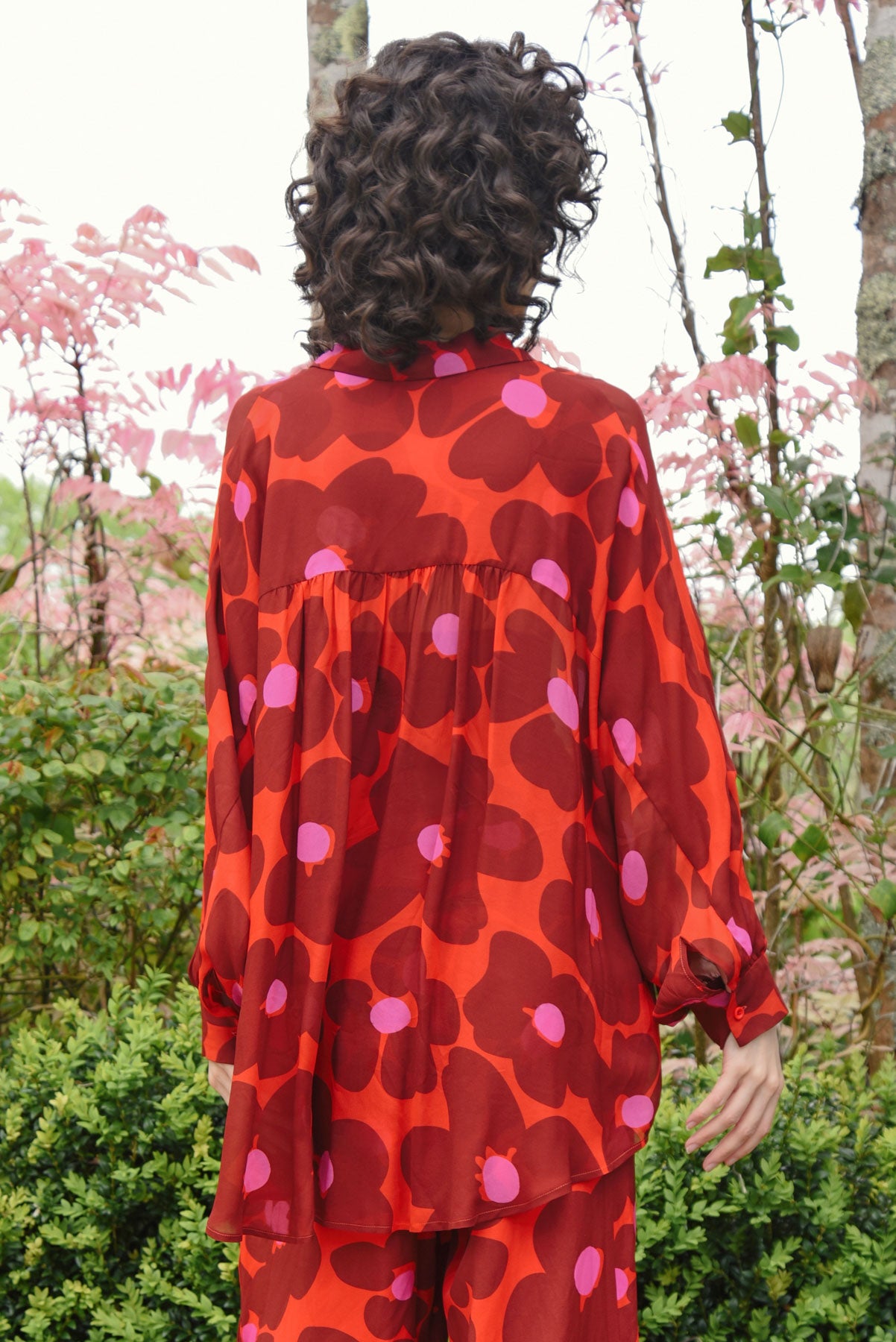CURATE Behind Her Back Shirt - Pink/Red - Magpie Style