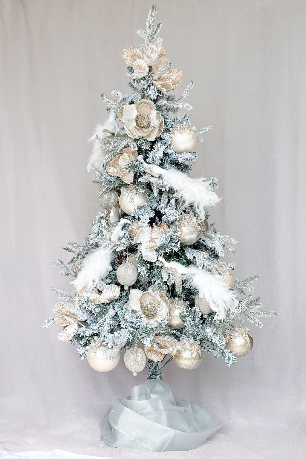 Large Platinum Crystal Encrusted Bauble - Magpie Style