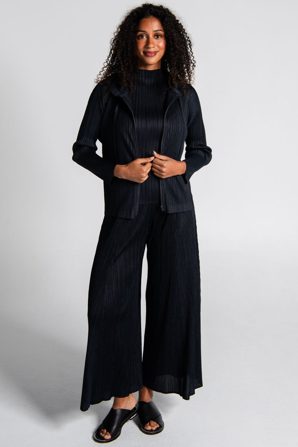ALQUEMA Simply Pleat Hoodie Jacket - Baritone Blue